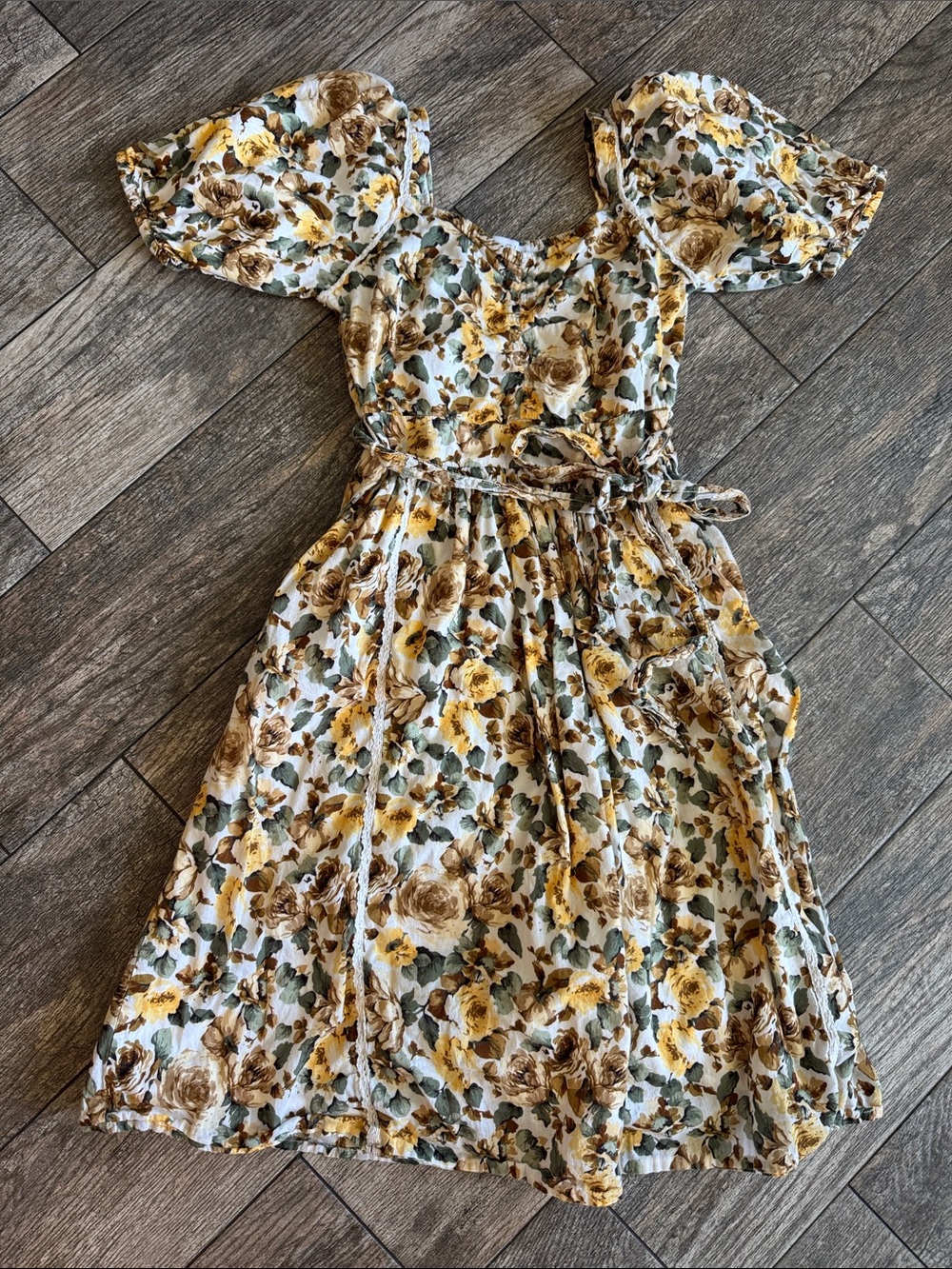 Ivy City Co Girls Puff-Sleeve Floral Dress in Yellow and Brown